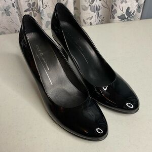 ECCO Black Patent Leather Pumps Size 40 (US 9–9.5) | Danish Design Comfort Heels
